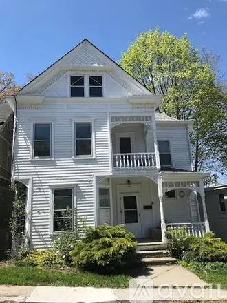 Rent this 2 bed duplex on 173 Broad Street