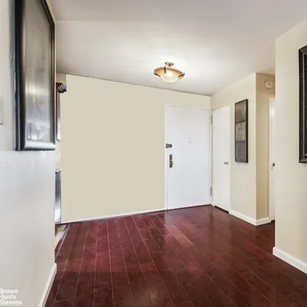 Image 7 - 1401 Ocean Avenue, New York, NY 11210, USA - Apartment for sale