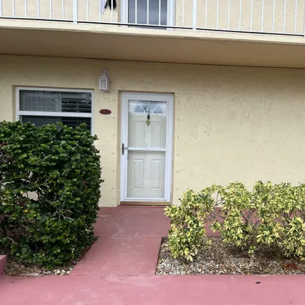 Buy this 2 bed condo on 1199 Carlton Court in Fort Pierce, FL 34949