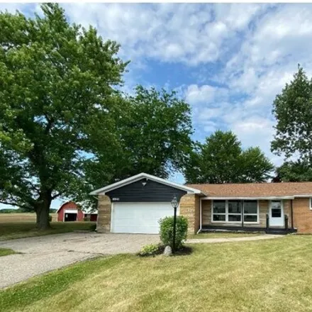 Buy this 3 bed house on 8921 N Mission Rd in Clare, Michigan