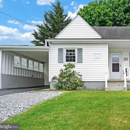 Buy this 3 bed house on 968 Felton Road in Windsor Township, PA 17356