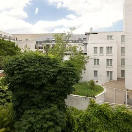 Image 5 - 97 Boulevard Voltaire, 75011 Paris, France - Apartment for rent