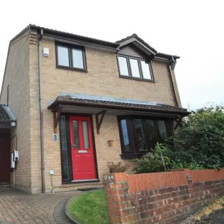 Buy this 3 bed house on Adur Close in Southampton, SO18 3NH
