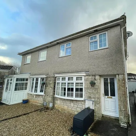 Rent this 3 bed house on Easterly Close in Coychurch, CF31 2NA