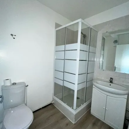 Image 3 - 10 Rue Philippe Marcombes, 63000 Clermont-Ferrand, France - Apartment for rent