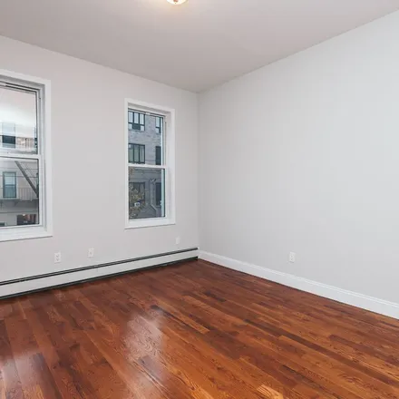 Image 7 - 296 Stanhope Street, New York, NY 11237, USA - Apartment for rent