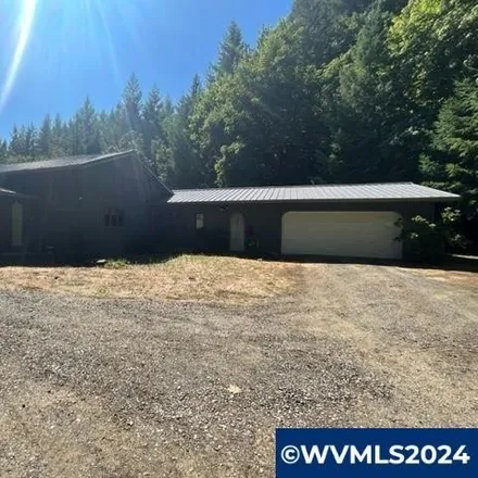 Buy this 2 bed house on Southwest Indian Creek Road in Yamhill County, OR 97396