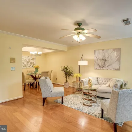 Image 3 - 5753 Chapman Mill Drive, North Bethesda, MD 20852, USA - Condo for sale