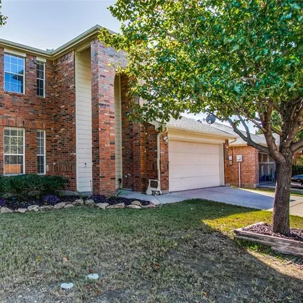 Buy this 4 bed house on 11805 Hickory Circle South in Fort Worth, TX 76248