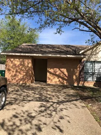 Rent this 2 bed house on 660 Hillcrest Court in Cedar Hill, TX 75104