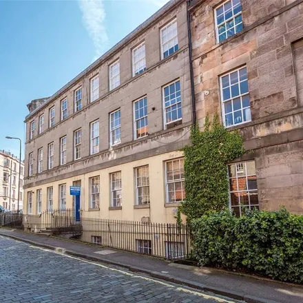 Rent this 4 bed apartment on 8 Canon Street in City of Edinburgh, EH3 5HE