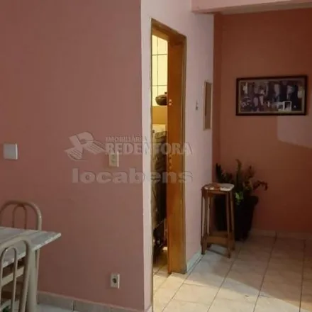 Buy this 3 bed apartment on Rua Atílio Luiz Fazanelli in Vila Santa Cândida, São José do Rio Preto - SP