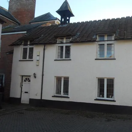 Rent this 1 bed apartment on 51 Countess Wear Road in Topsham, EX2 6LR