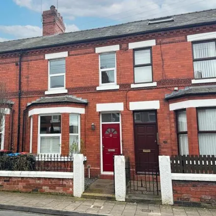 Buy this 3 bed townhouse on 12 Gresford Avenue in Chester, CH2 3QB