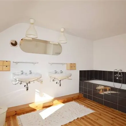 Rent this 2 bed apartment on Maison Communale d'accueil de l'enfance Les Sauveridas in Salle Le Vert Galant, Place Communale 5