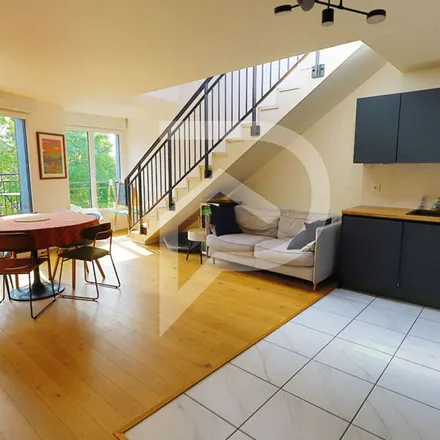 Rent this 5 bed apartment on 22 Place de l'Église in 78360 Montesson, France