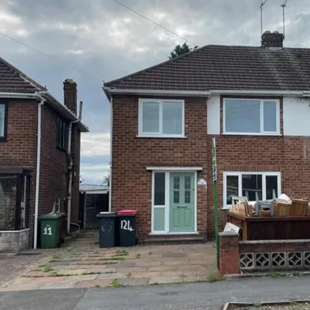 Buy this 3 bed duplex on Dovedale Avenue in Willenhall, WV12 4NR