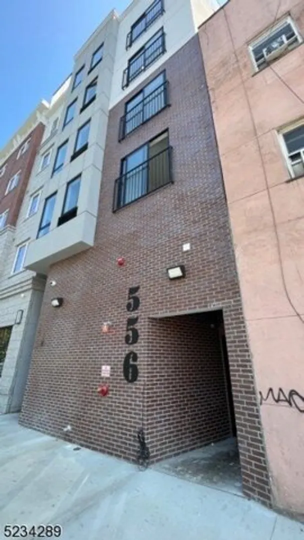 Apsan Law Offices, LLC., 400 Market Street, Newark, NJ 07105, USA | 2 bed apartment for rent