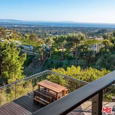 Image 2 - 1336 North Tigertail Road, Los Angeles, CA 90049, USA - House for sale