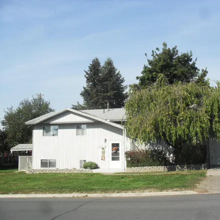 Buy this 4 bed house on 1549 East Hawthorne in Colville, WA 99114