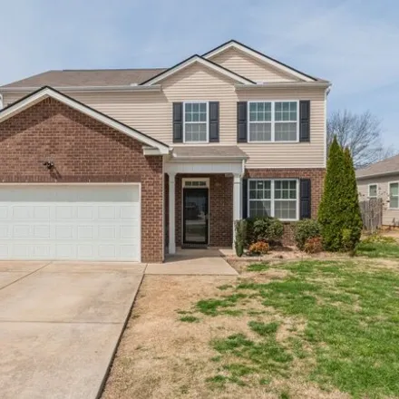 Buy this 5 bed house on 610 Prominence Road in Columbia, TN 38401