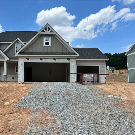 Buy this 5 bed house on Rocky Springs Drive in Jefferson, GA 30549