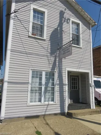 Buy this 3 bed duplex on 30 West Main Street in East Palestine, Columbiana County