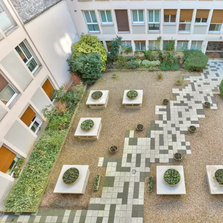 Rent this 1 bed apartment on 49 Avenue de Ségur in 75007 Paris, France