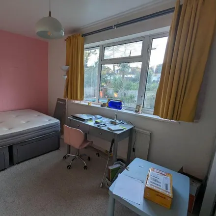 Rent this 1 bed room on Garrick Drive in London, NW4 1HJ