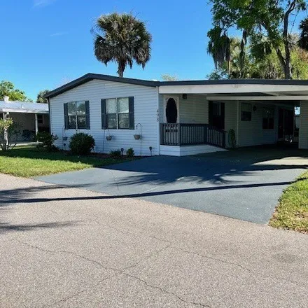 Buy this studio apartment on 498 Bella Vista in Packwood Place, Volusia County