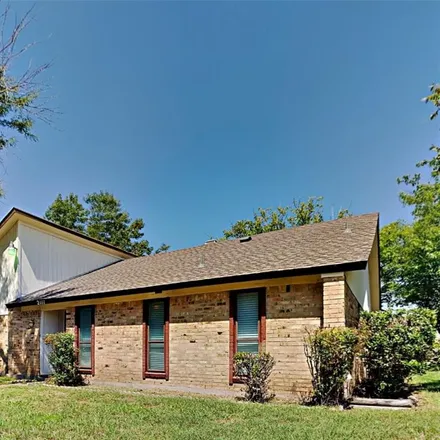 Image 2 - 2111 Meredith Lane, Richardson, TX 75081, USA - House for rent