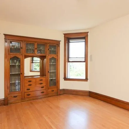 Image 6 - 2225 West Walton Street, Chicago, IL 60622, USA - House for rent