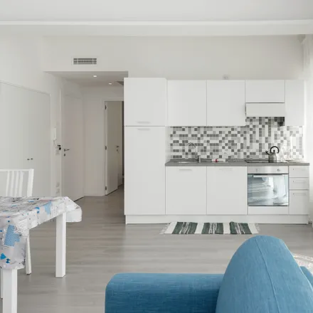 Image 2 - Via Isonzo, 2, 37126 Verona VR, Italy - Apartment for rent