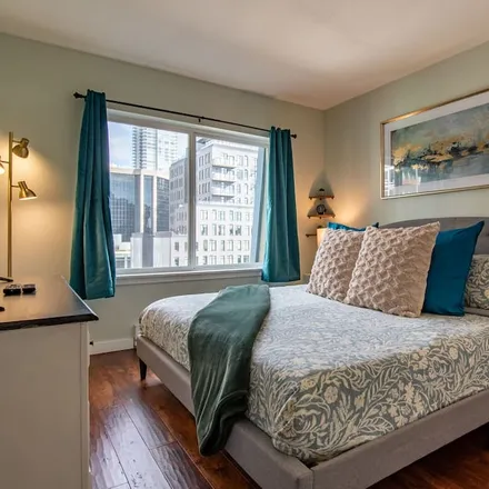 Rent this 2 bed condo on Seattle