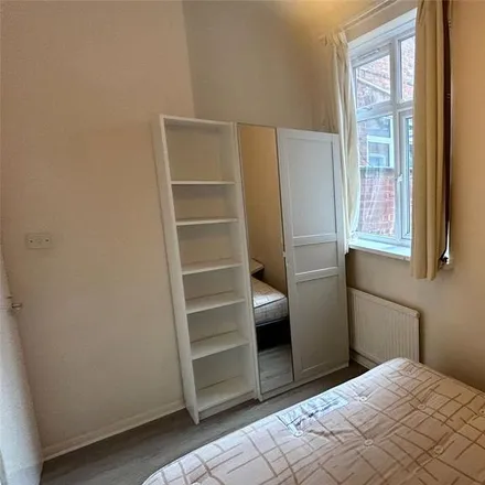 Image 3 - Richmond Avenue, Leicester, LE2 8AX, United Kingdom - Apartment for rent