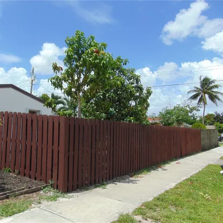 Image 4 - 7027 Johnson Street, Fleetwood Manor, Hollywood, FL 33024, USA - House for rent