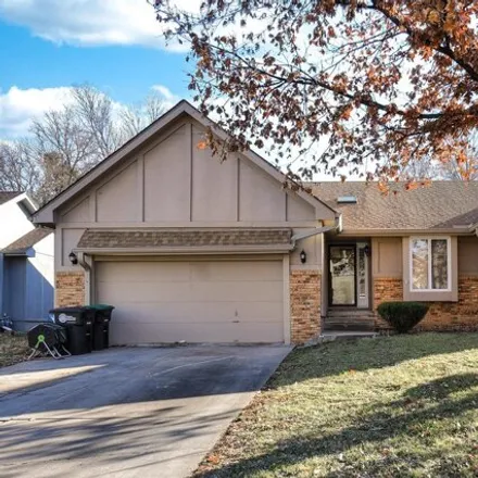 Buy this 3 bed house on 15390 Hamilton Street in Omaha, NE 68154