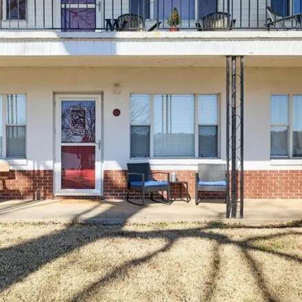 Buy this 2 bed condo on 294 Aberina Street in Hot Springs, AR 71913