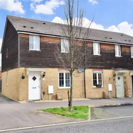 Buy this 3 bed house on Theedway in Leighton Buzzard, LU7 9SP