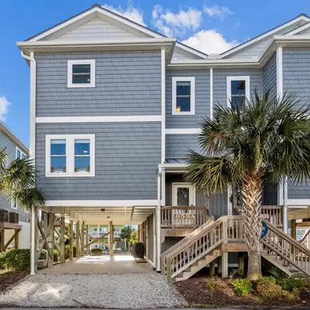 Buy this 3 bed house on Tower Court in Topsail Beach, Pender County