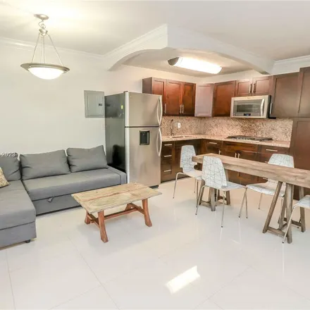 Image 4 - 3250 Virginia Street, Ocean View Heights, Miami, FL 33133, USA - Apartment for rent