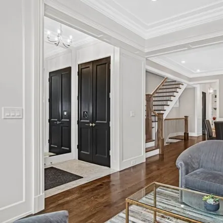 Image 4 - 1452 West Henderson Street, Chicago, IL 60657, USA - House for sale