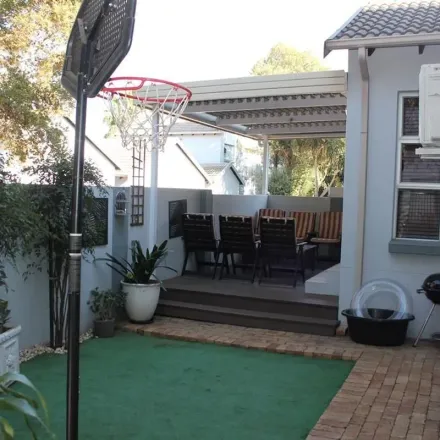 Image 3 - Eagle Canyon Golf Course, The Belfry Drive, Johannesburg Ward 97, Roodepoort, 2040, South Africa - Townhouse for rent