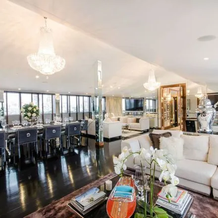 Rent this 3 bed apartment on The Ampersand Hotel in 10 Harrington Road, London