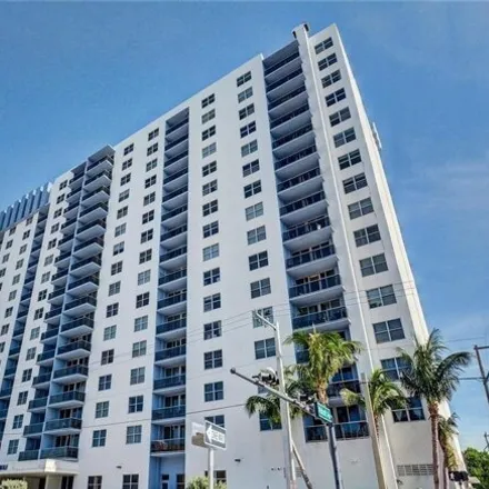 Image 4 - 401 69th Street, Atlantic Heights, Miami Beach, FL 33141, USA - Condo for rent
