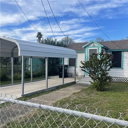 Image 2 - 707 E Plaza St, Weslaco, Texas, 78596 - House for sale