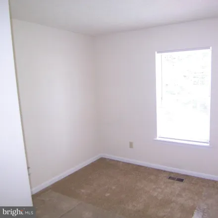 Image 7 - 346 Woodland Green Court, Royal Acres, Aberdeen, MD 21001, USA - Townhouse for rent