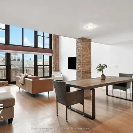 Image 6 - 50 East 26th Street, Chicago, IL 60616, USA - Condo for sale
