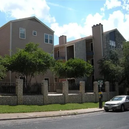 Rent this 2 bed house on 2414 Longview Street in Austin, TX 78799