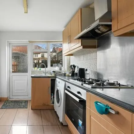 Image 6 - 117 Tower Hamlets Road, London, E7 9DD, United Kingdom - Townhouse for sale
